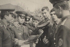 19